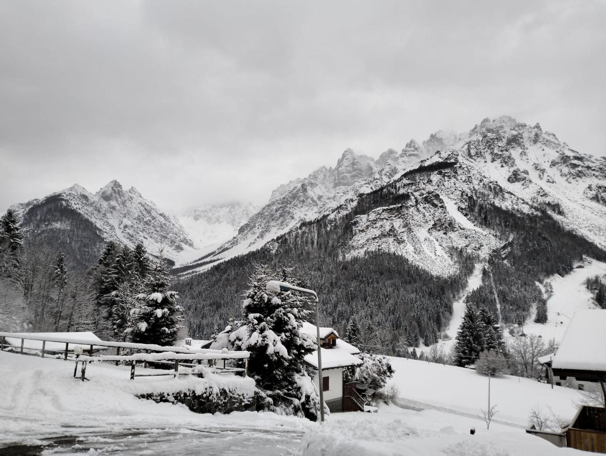 Appartamento Vista Mozzafiato Sulle Dolomiti Friulane Forni di Sopra Esterno foto